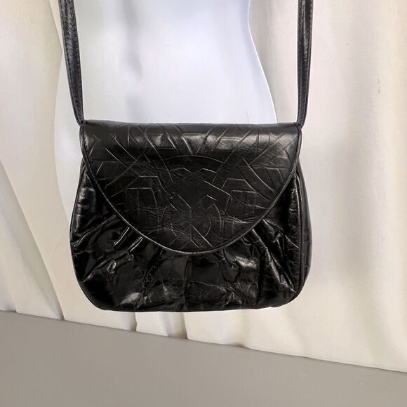 WOMENS BLACK LEATHER PURSE - Picture 1 of 7